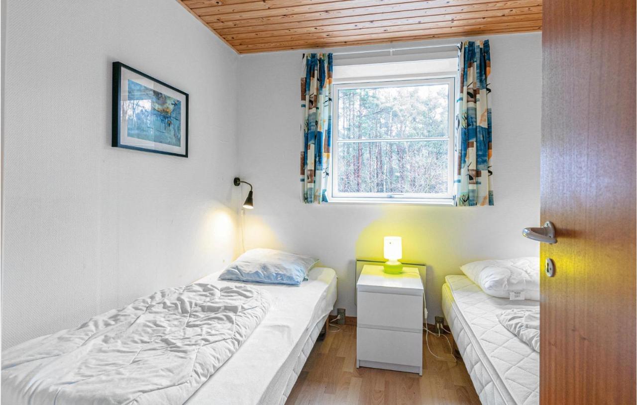 3 Bedroom Cozy Home In Nexo Neksø Exterior foto
