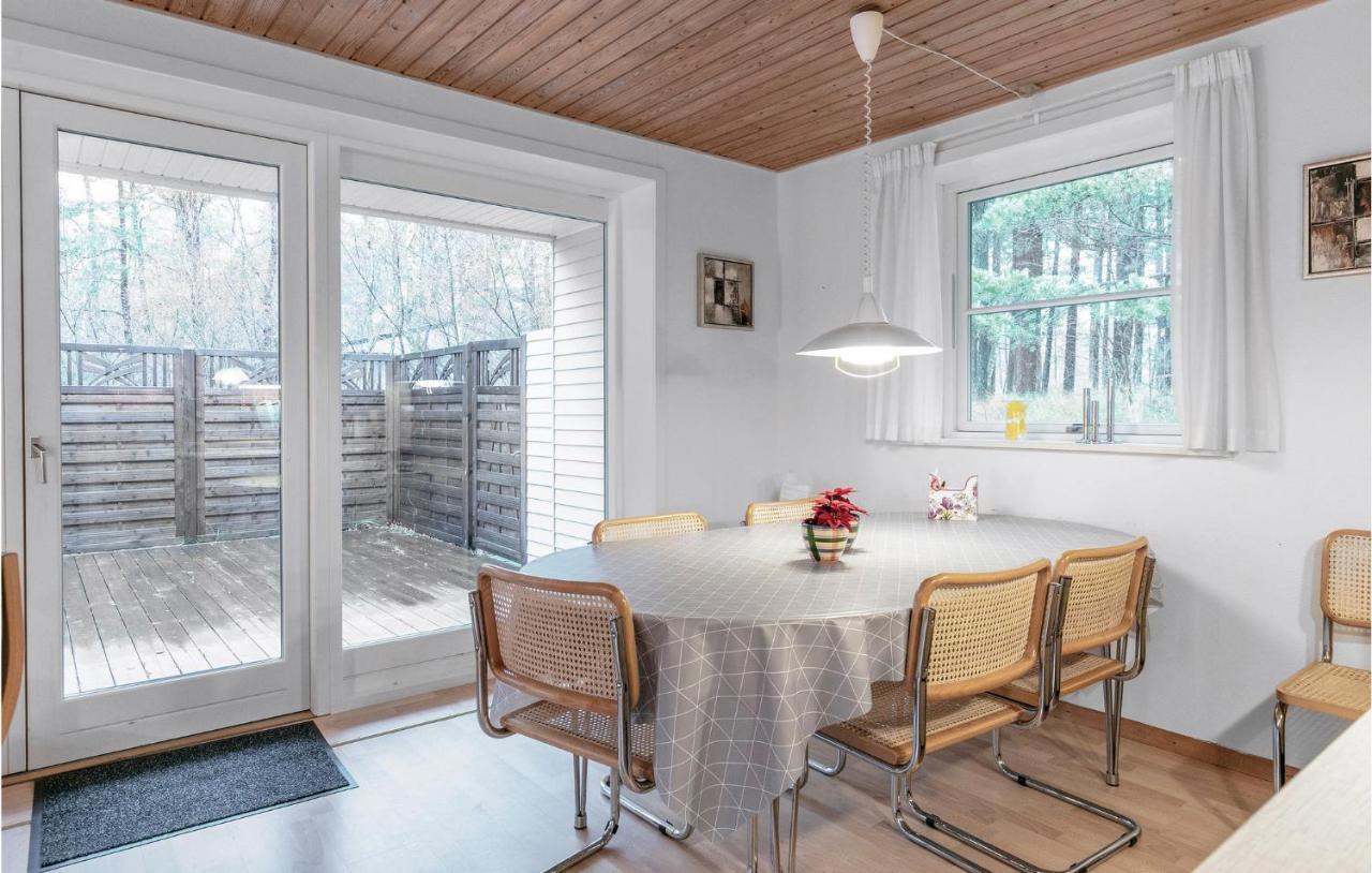 3 Bedroom Cozy Home In Nexo Neksø Exterior foto